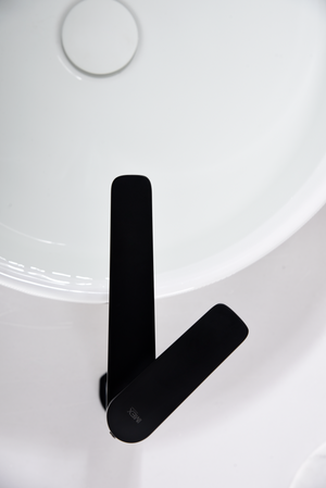 Matte Black Tall Sink Mixer Single Lever Faucet, detail view