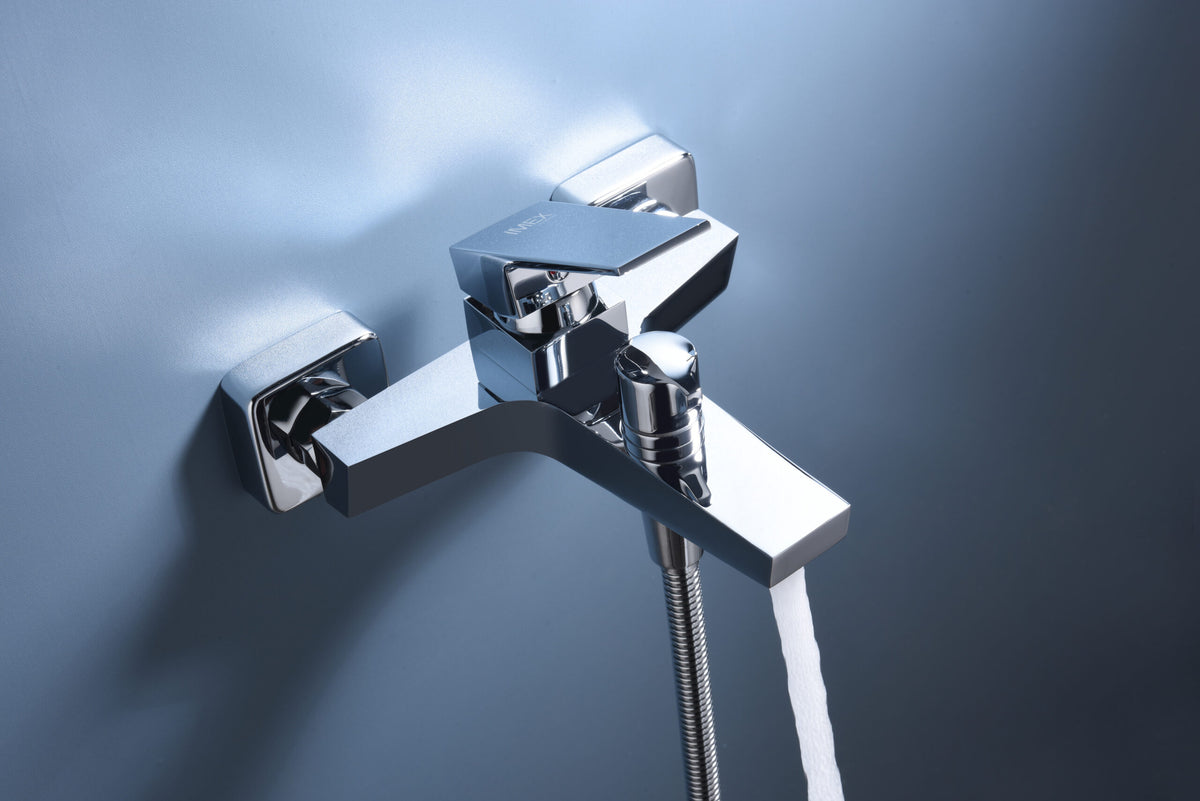 Chrome Single Handle Shower Kit Modern Minimalist Design, mixer detail