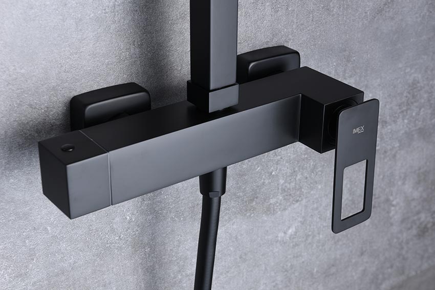 Matte Black Single Handle Shower Set Modern Design, detail view