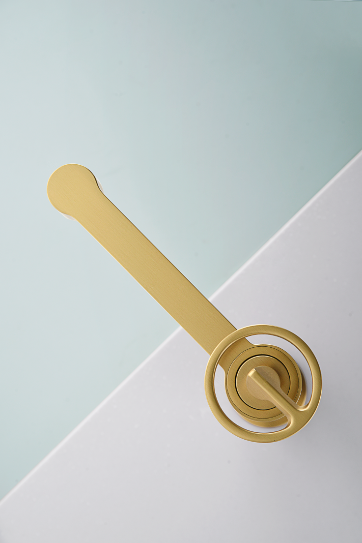 Olimpo Tall Basin Mixer Brushed Gold Single Handle, in a bathroom setting