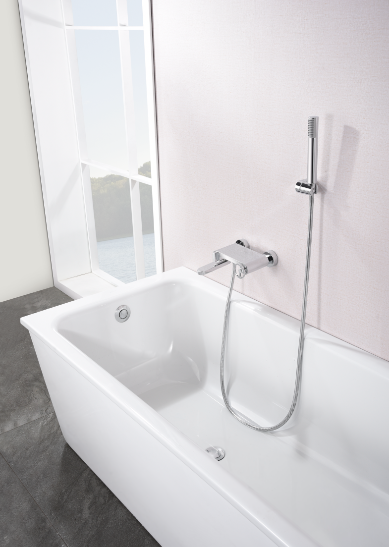 Chrome Single-Lever Shower Kit Modern Bathroom Faucet, in a bathroom setting