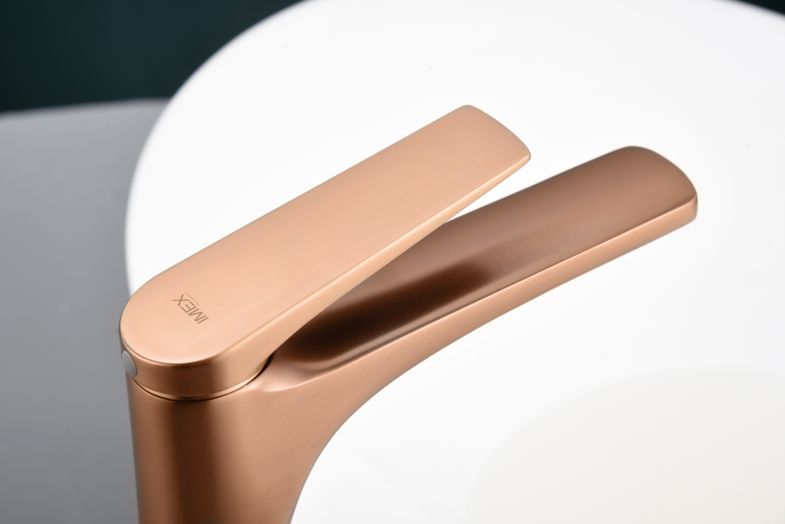 Delos Brushed Rose Gold Single Lever Basin Faucet, detail view