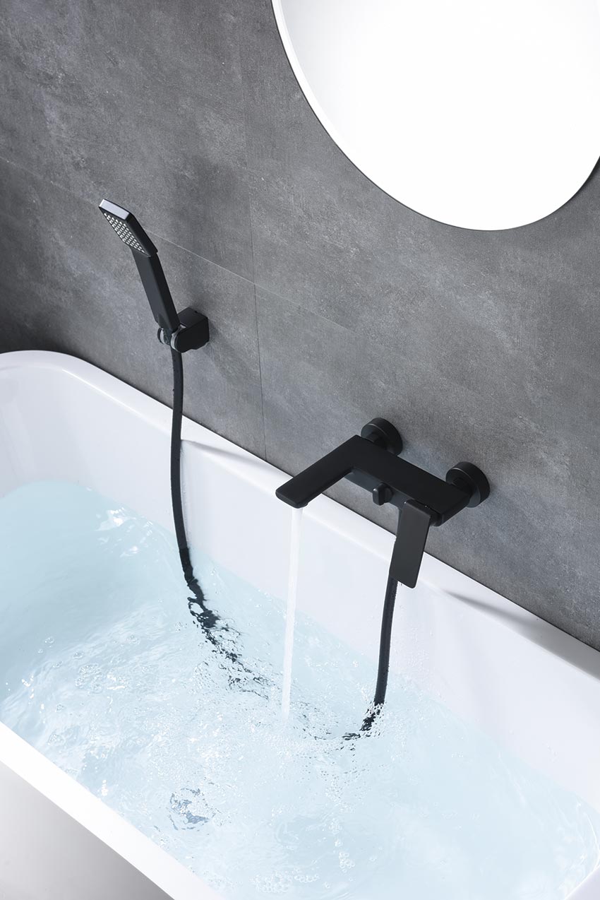 Fiji Single Handle Chrome Shower Set Modern Design, detail view