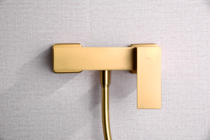 Brushed Gold Single Handle Shower Kit Pisa Series, mixer detail