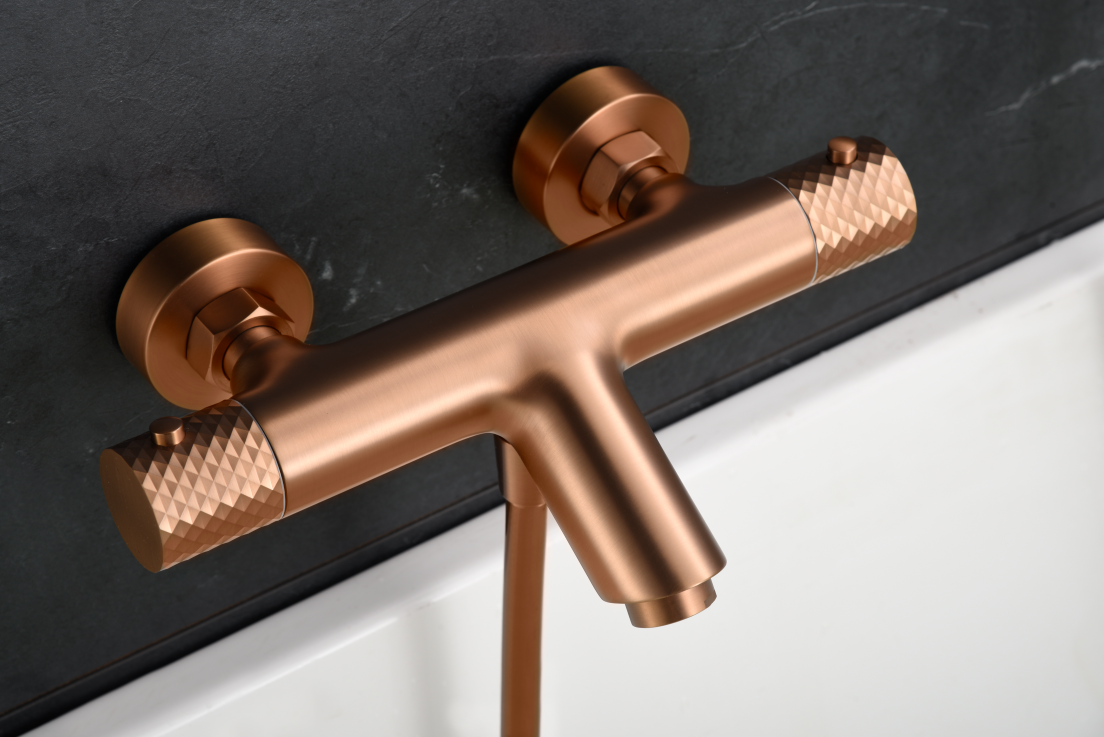 Genoa Brushed Rose Gold Thermostatic Shower Bath Kit, mixer detail