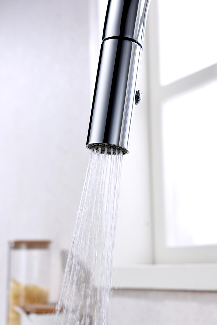 Samoa Chrome Kitchen Faucet Modern Minimalist Design, detail view