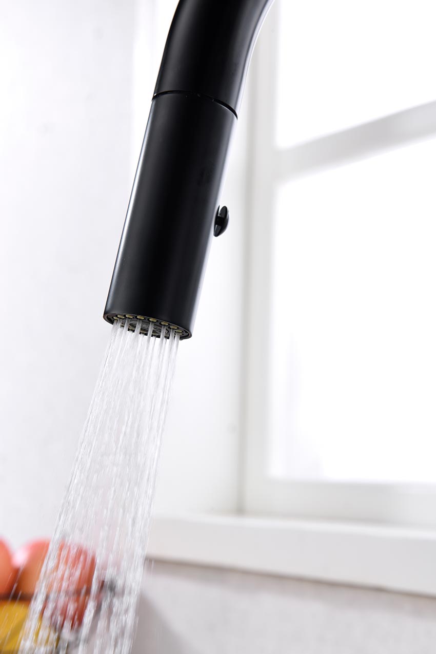 Samoa Matte Black Kitchen Faucet Modern Design, detail view