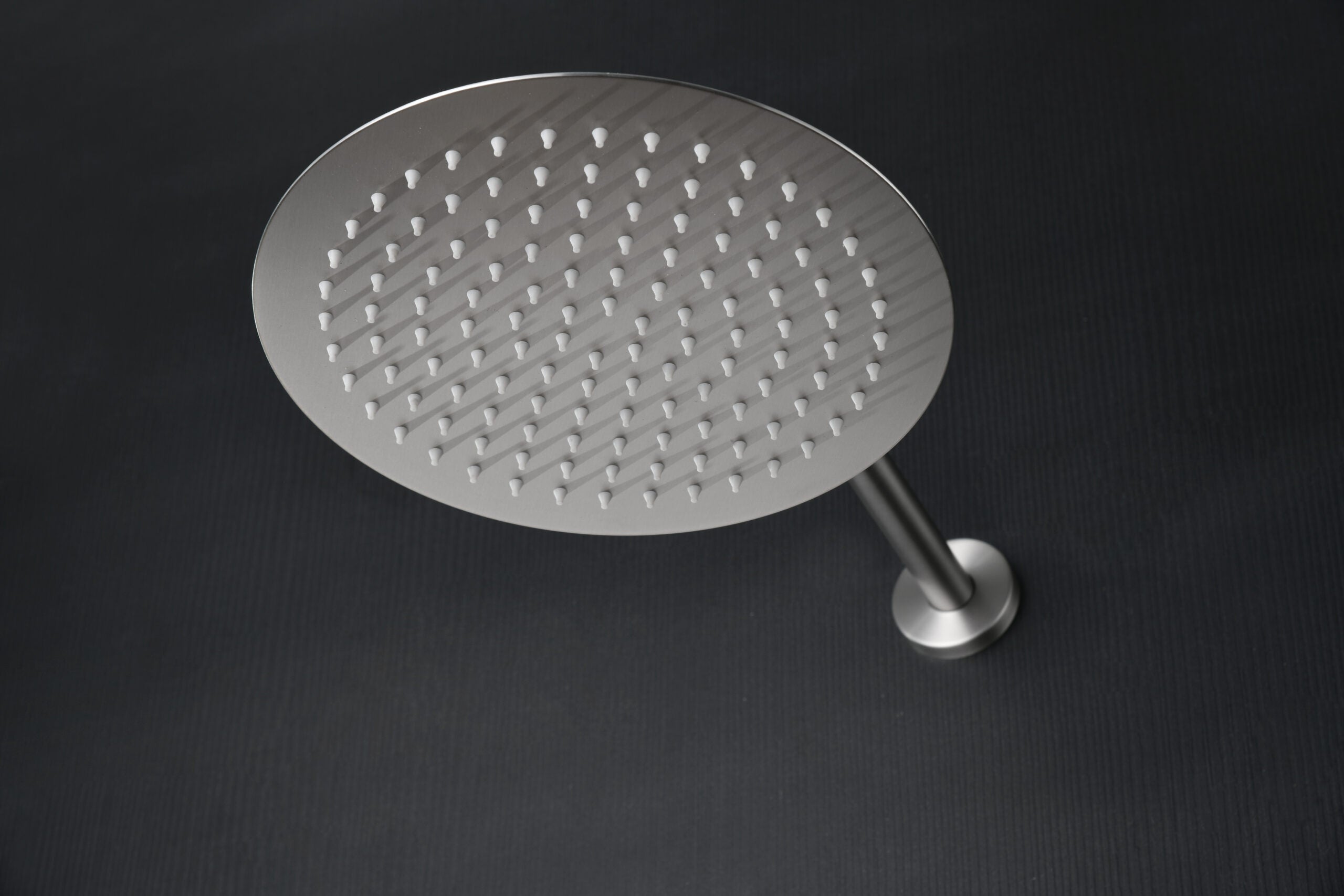 Brushed Nickel Built-in Single-Lever Shower Set, rain head detail