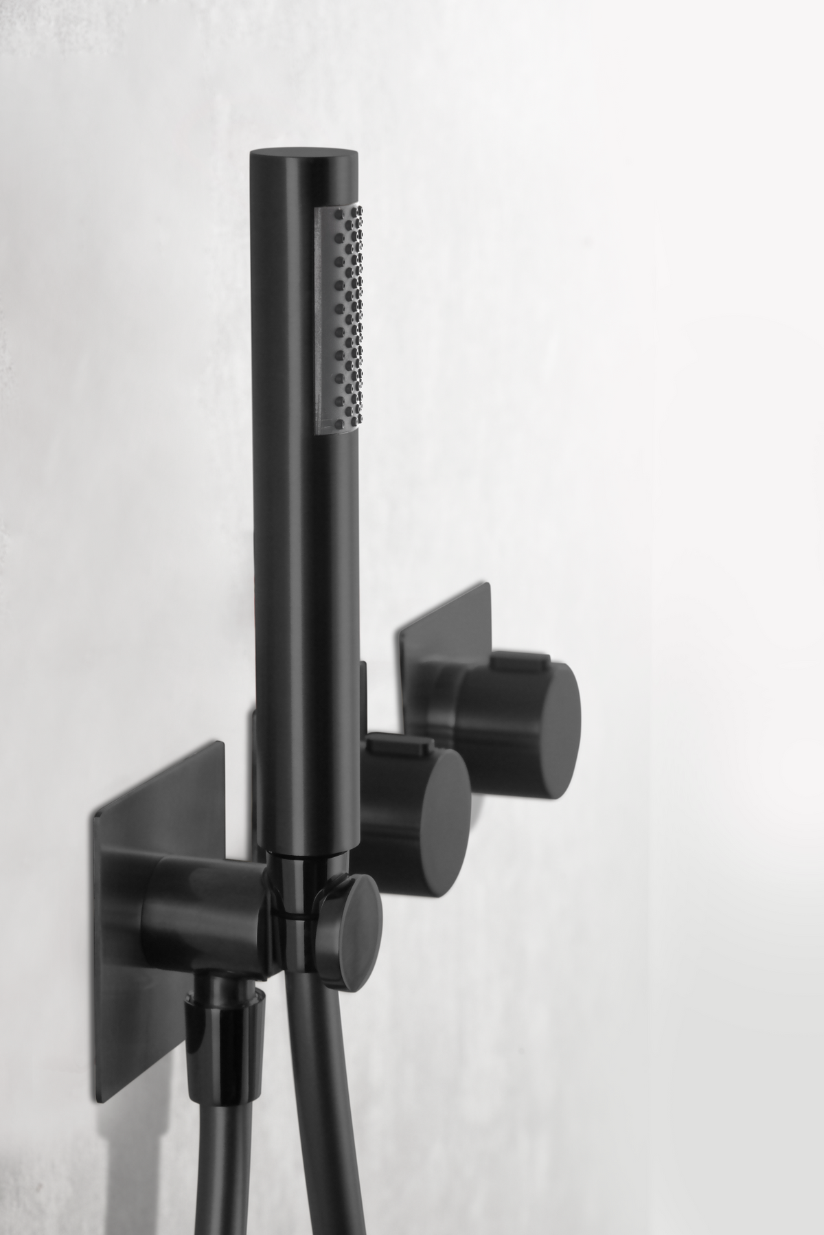 Matte Black Built-in Thermostatic Shower Set, mixer detail