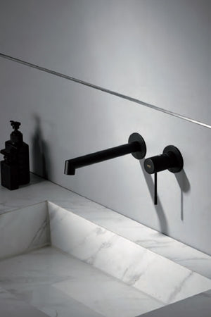 Matte Black Single Handle Bathroom Sink Faucet, mixer detail