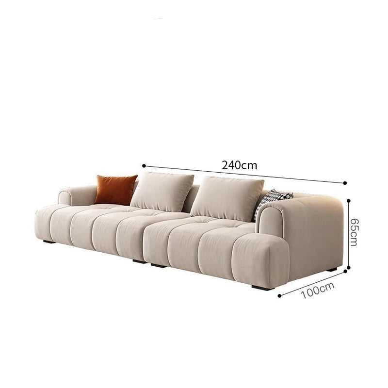 Apartamento pequeño italiano minimalista moderno de lujo con sala de estar, color crema, viento, fila recta, nubes, puffs, malvavisco, sofá