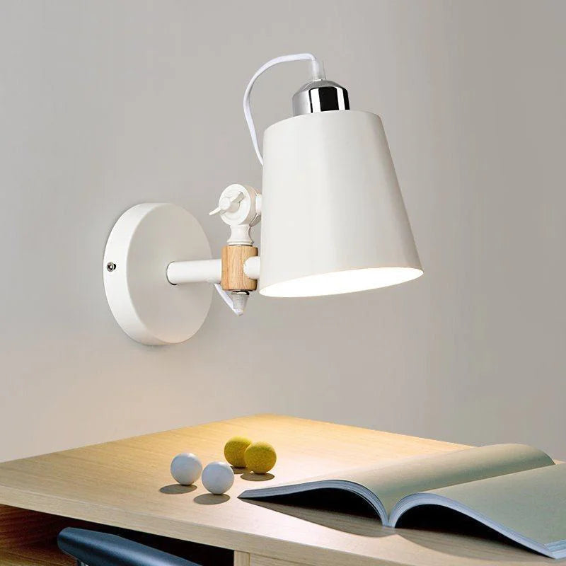 Lámpara de pared minimalista de madera de color sólido