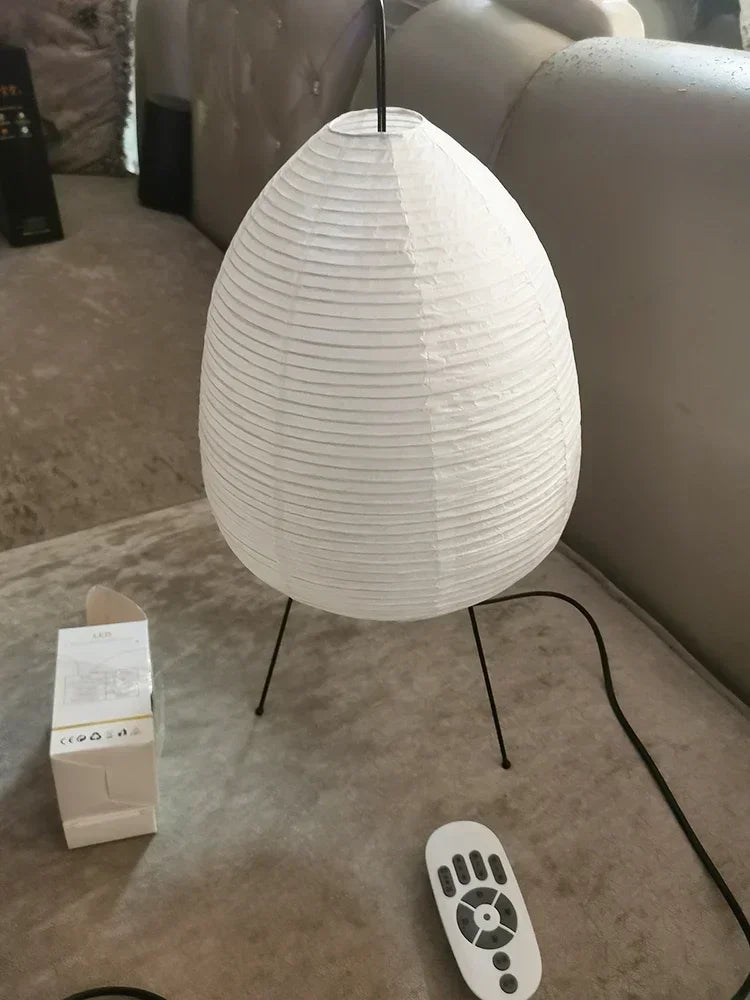 Lámpara de pie con interruptor de botón de papel japonés