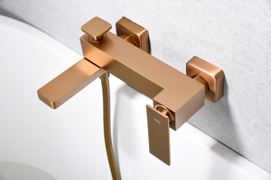 Pisa Brushed Rose Gold Single-Lever Shower Bath Kit, detail view