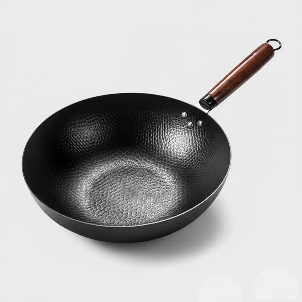 Iron Hand Forged Non Stick Uncoated Wok - Hammered wok with flat bottom - 32cm - Cookware set