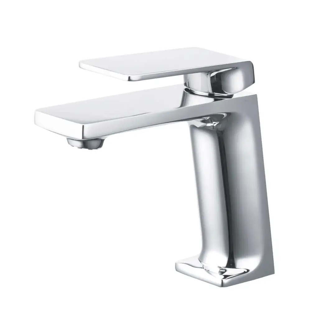 Chrome single lever modern sink faucet monomando design closeup