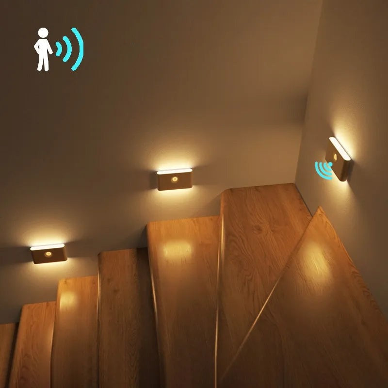 Luz nocturna LED de pared con sensor de movimiento Smart Link recargable